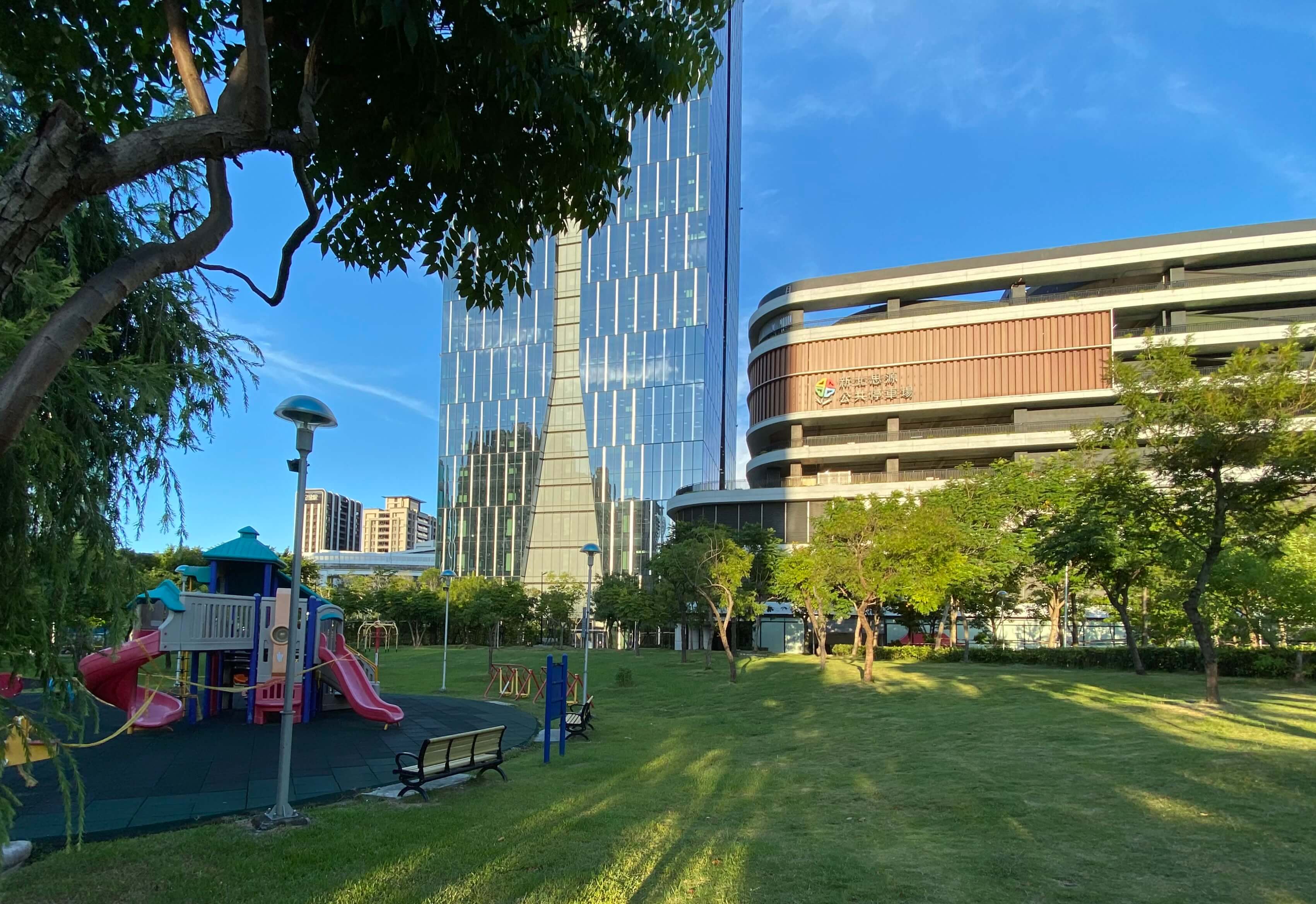 宏匯新莊 I-Tower 大樓